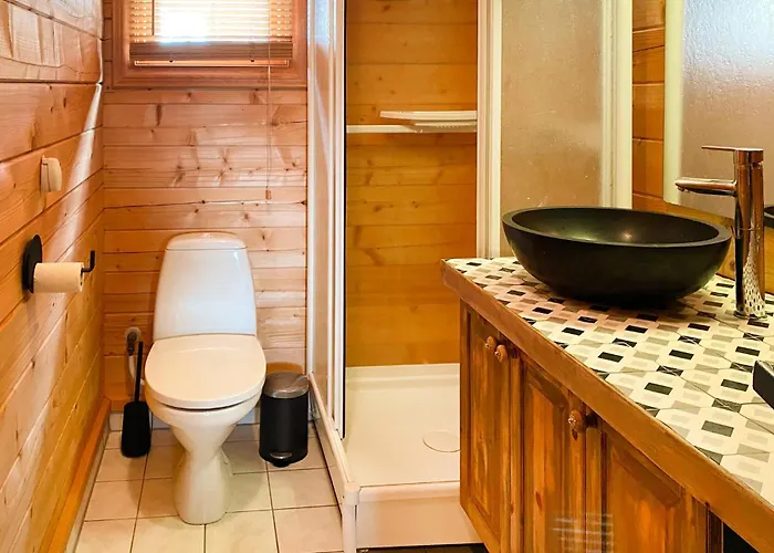 Gorgeous In With Wifi *